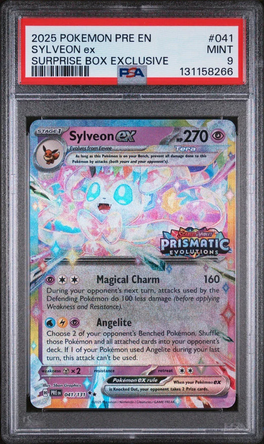 SYLVEON #041 SCATOLA SORPRESA TIMBRATA ESCLUSIVA 2025 POKEMON PRE EN PSA 9 COME NUOVA-